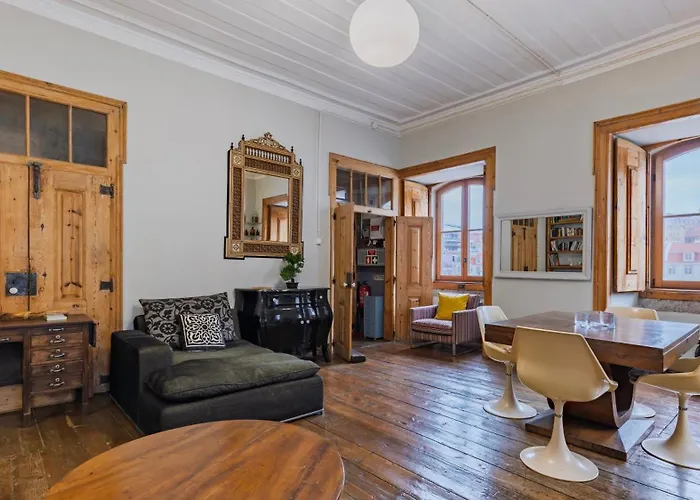 Portuguese Charm By Lovelystay Penzion Lisboa